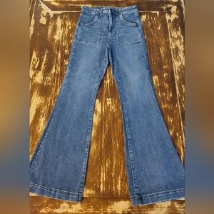 American Eagle-Women's Super Hi-Rise Flare-Sz.8 Regular-WORN ONCE!